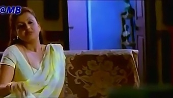 Indian Aunty With Big Boobs Gets The Hottest Job