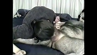 Homemade Arab Muslim Blowjob With A Glory Hole Finish