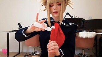 Himiko Toga Fra League Of Villains Nyder At Få Sit Ansigt Dækket Af Sperm Under Intense Kneppesessioner