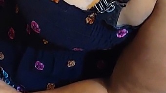Mature Amateur With A Sexy Pantyhose Display