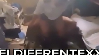 Authentic Cops Having Sex In The Car And Recording It. Delivery Done